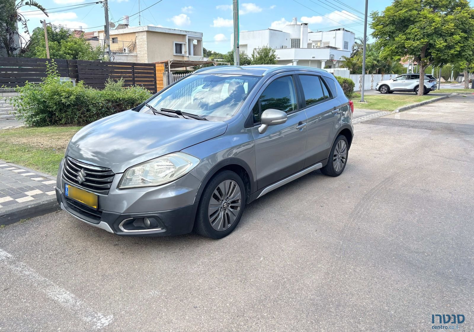 2016' Suzuki Crossover סוזוקי קרוסאובר photo #1