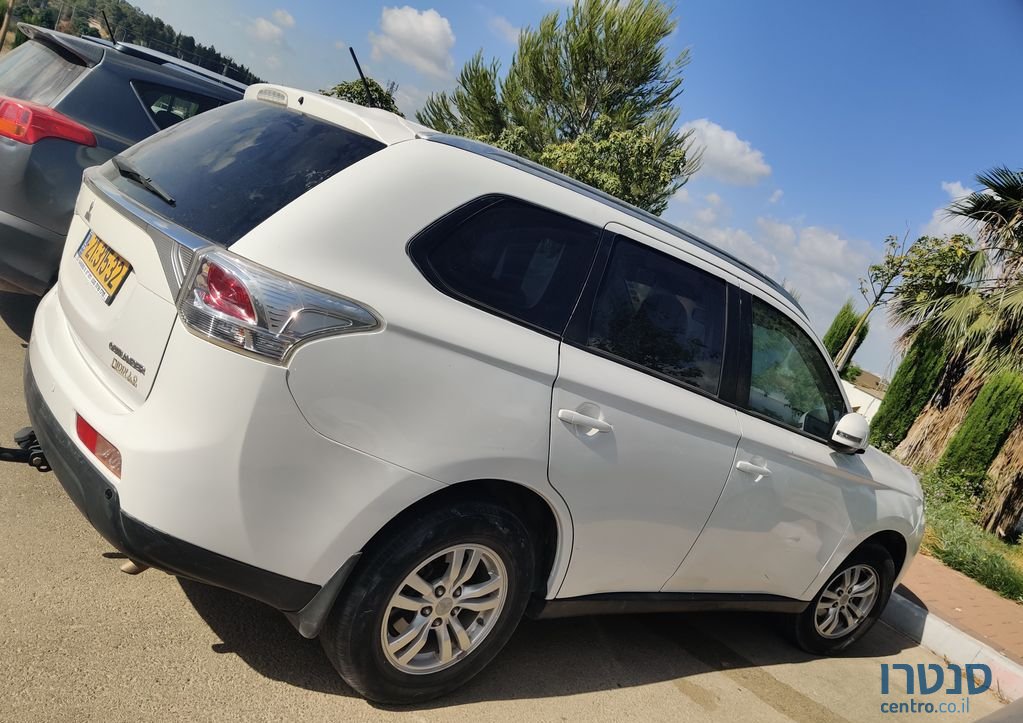 2014' Mitsubishi Outlander מיצובישי אאוטלנדר photo #2