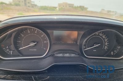 2016' Peugeot 208 פיג'ו photo #4