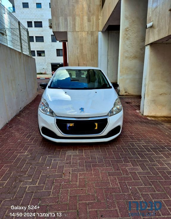 2016' Peugeot 208 פיג'ו photo #4