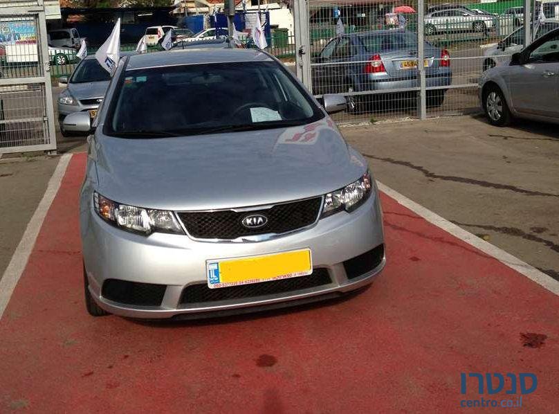 2010' Kia Forte קיה פורטה photo #2