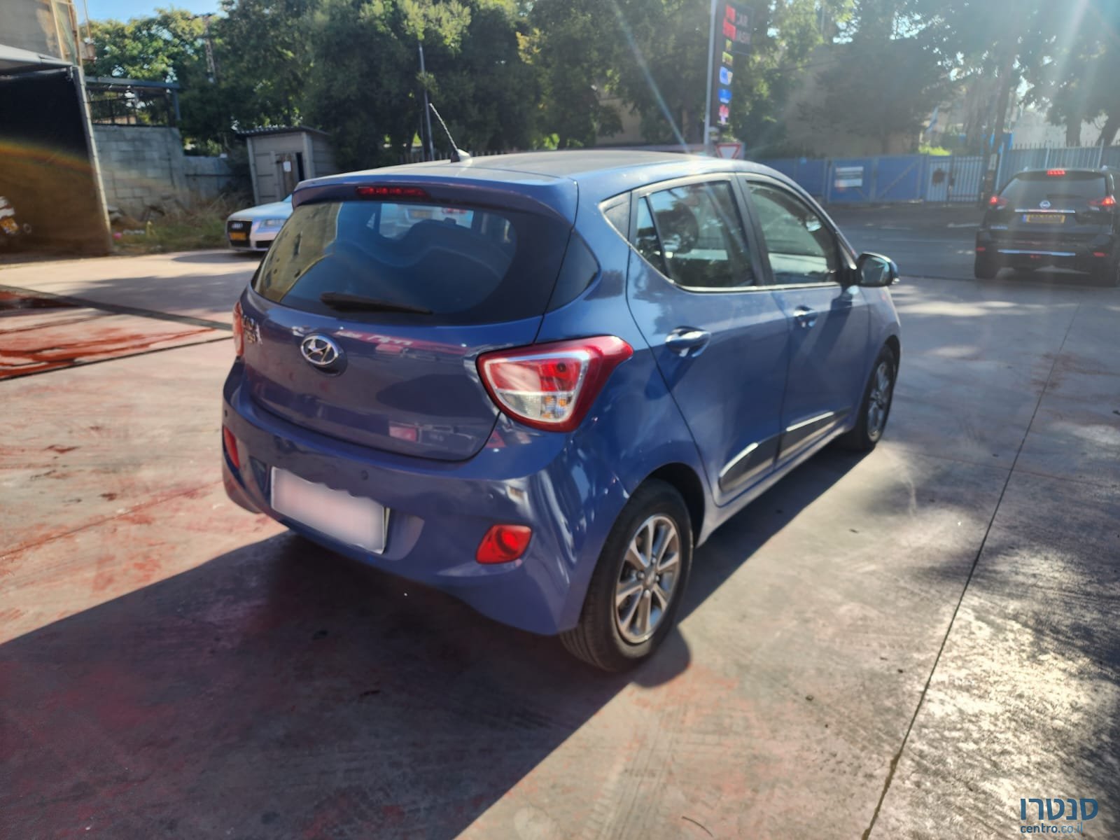 2015' Hyundai i10 photo #2