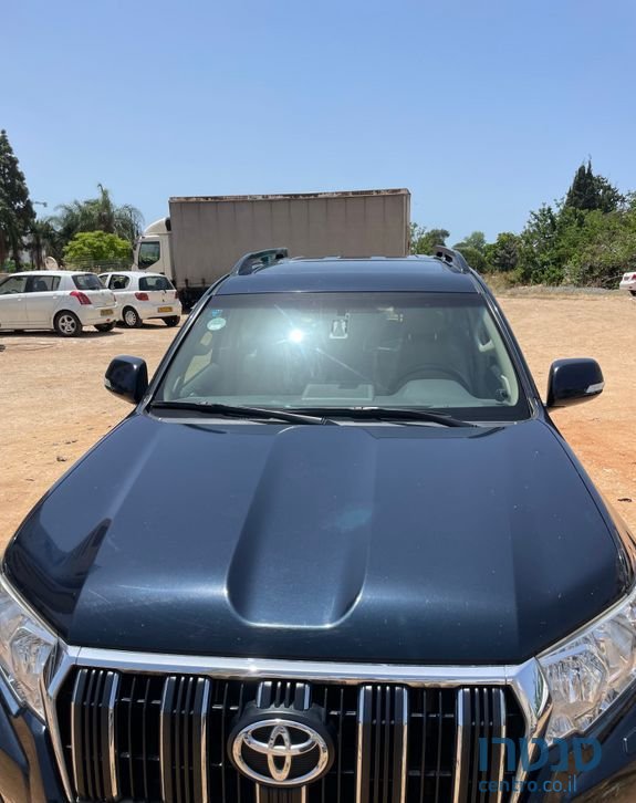 2018' Toyota Land Cruiser טויוטה לנד קרוזר photo #2