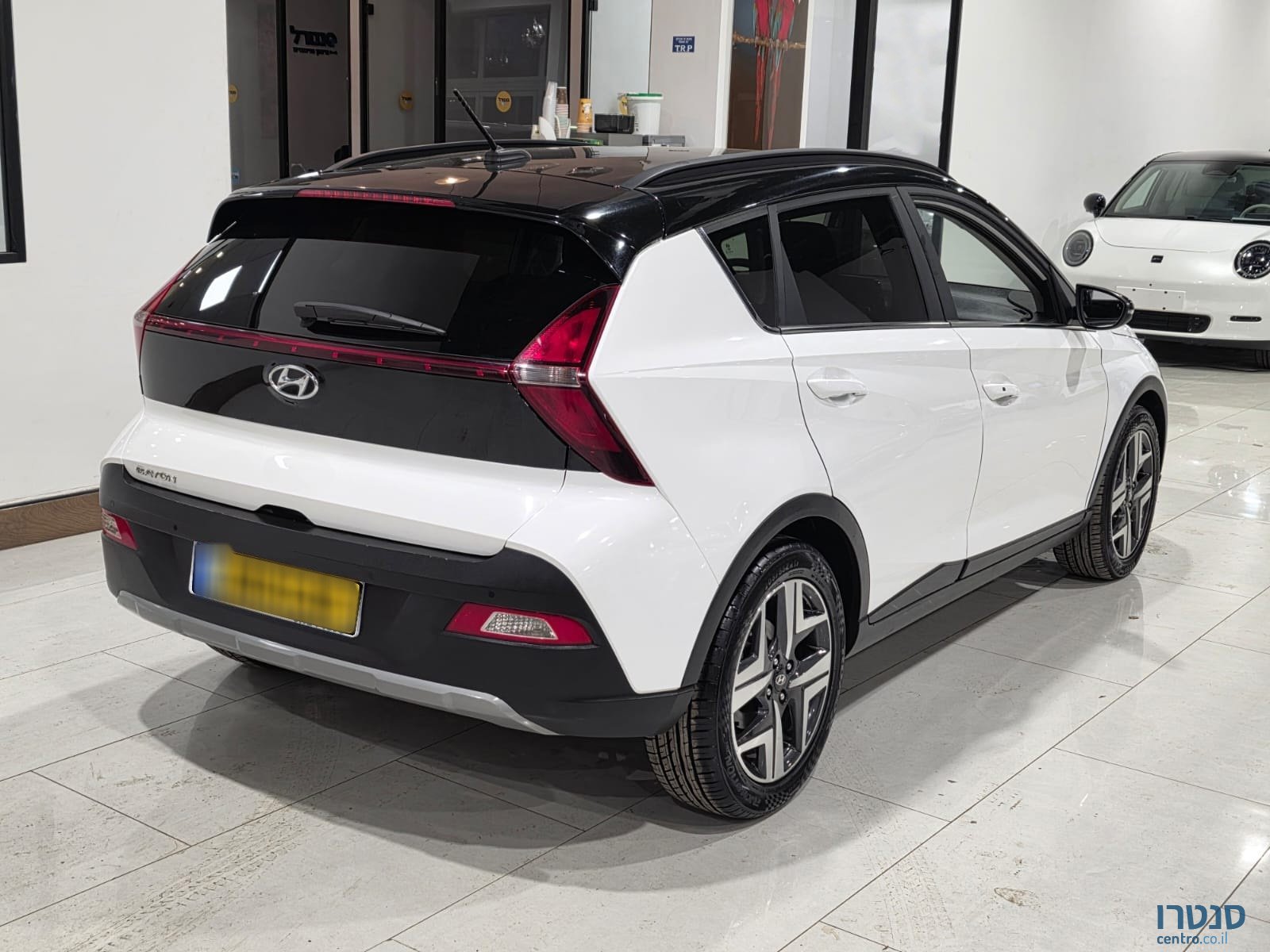 2023' Hyundai Bayon photo #3