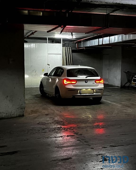 2017' BMW 1 Series ב.מ.וו סדרה 1 photo #5