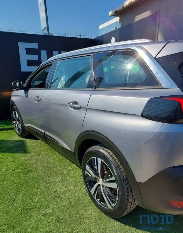 2019' Peugeot 5008 פיג'ו photo #5