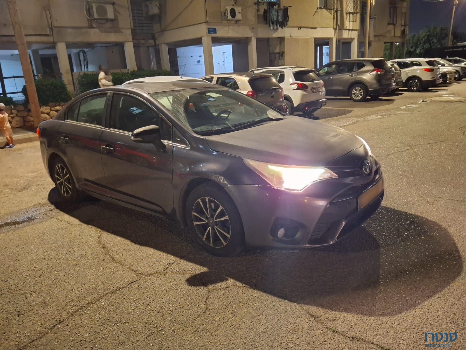 2016' Toyota Avensis טויוטה אונסיס photo #3