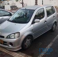 2004' Daihatsu YRV דייהטסו photo #1