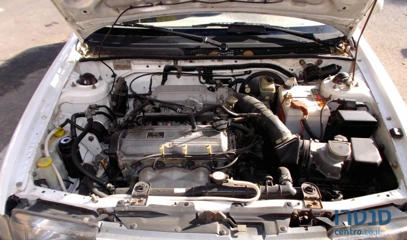 1995' Kia Sephia photo #3