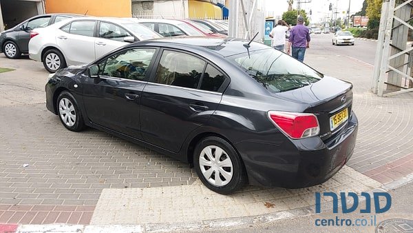 2014' Subaru Impreza photo #2