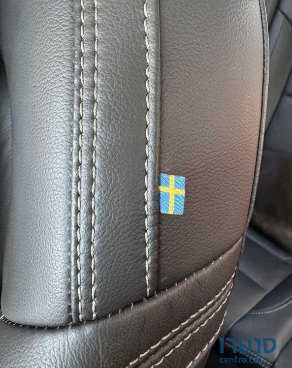 2022' Volvo XC40 וולוו photo #6