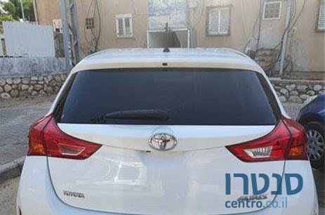 2013' Toyota Auris טויוטה אוריס photo #4