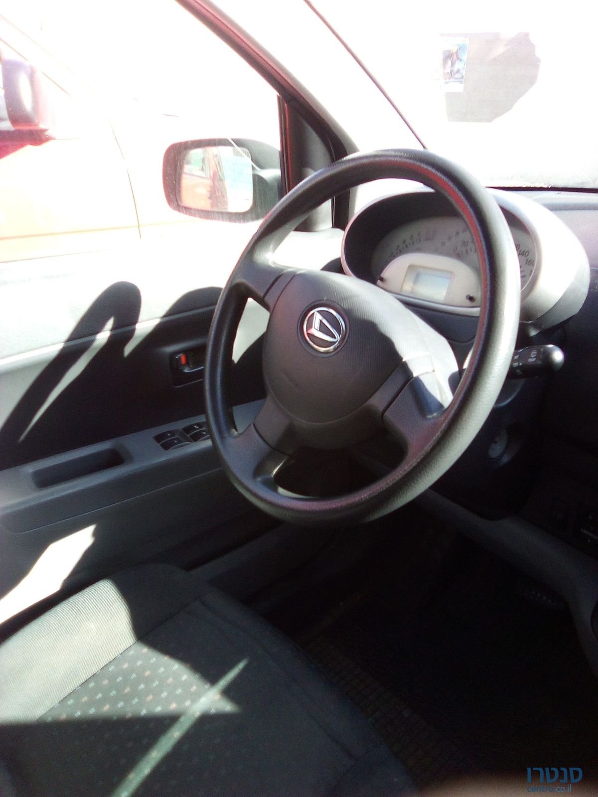 2010' Daihatsu Sirion דייהטסו סיריון photo #2