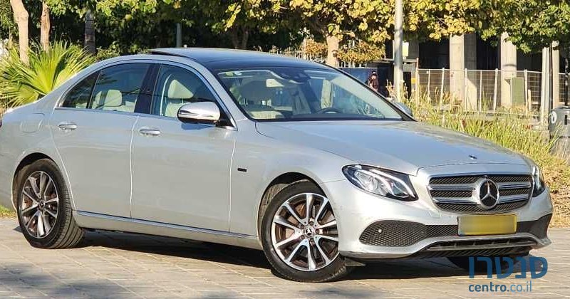 2019' Mercedes-Benz E-Class מרצדס photo #2