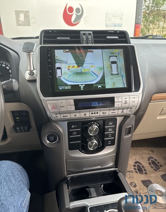 2018' Toyota Land Cruiser טויוטה לנד קרוזר photo #1