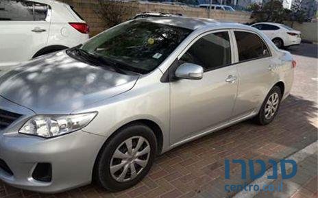 2011' Toyota טויוטה סאן photo #1