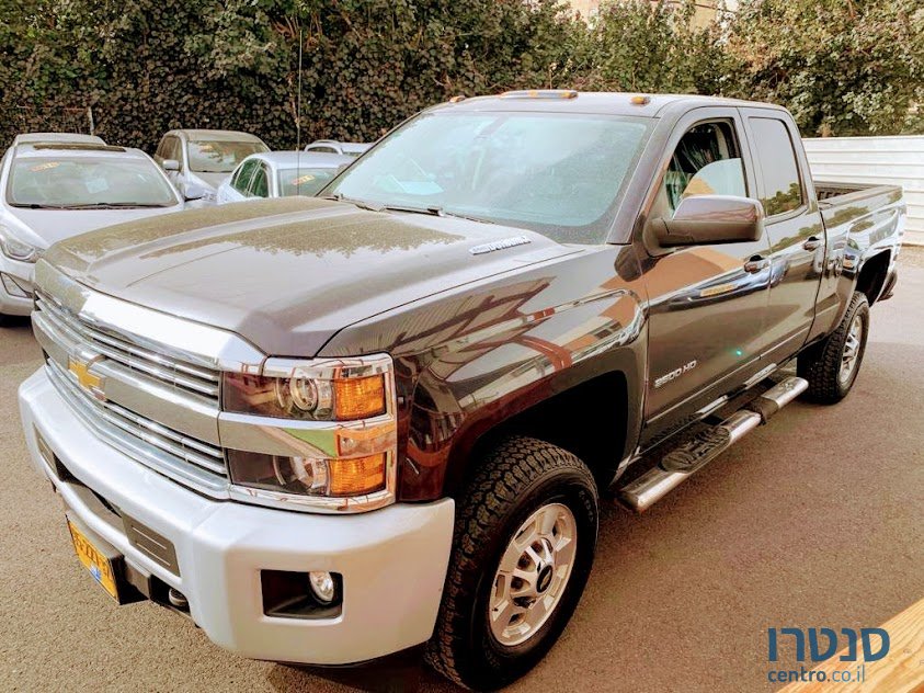 2016' Chevrolet Silverado photo #2