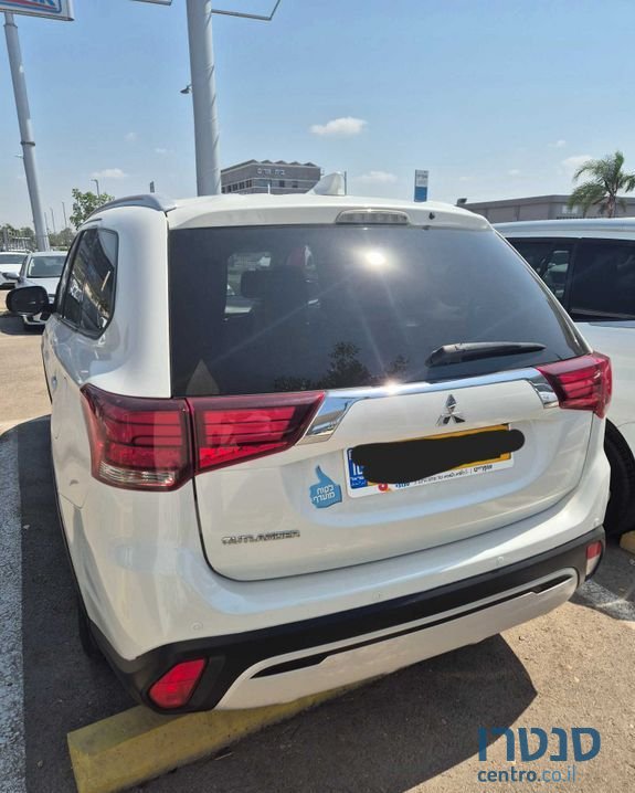 2021' Mitsubishi Outlander מיצובישי אאוטלנדר photo #6