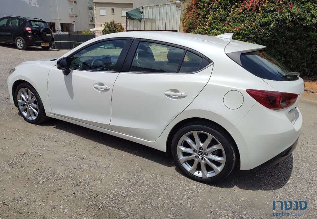 2017' Mazda 3 מאזדה photo #1