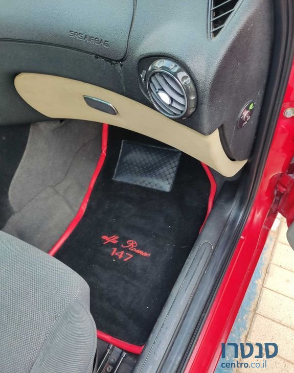 2002' Alfa Romeo 147 אלפא רומיאו photo #4