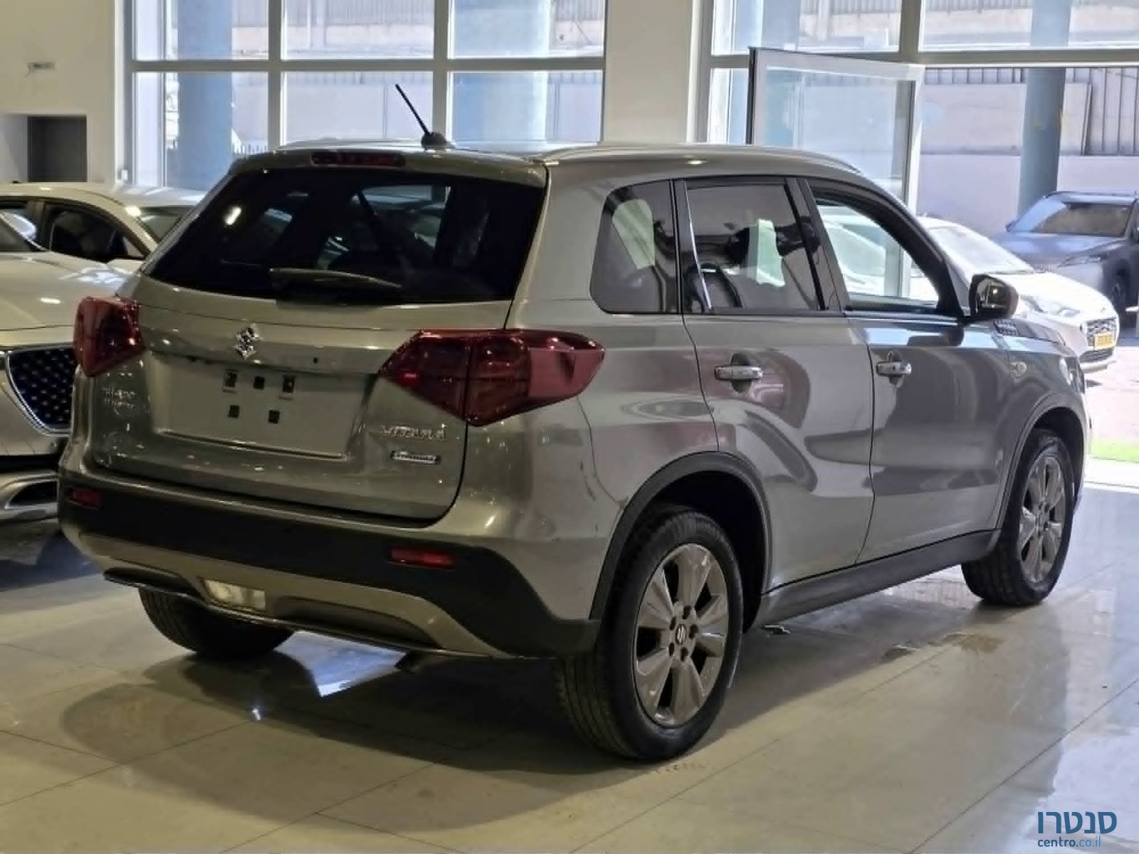 2023' Suzuki Vitara photo #3
