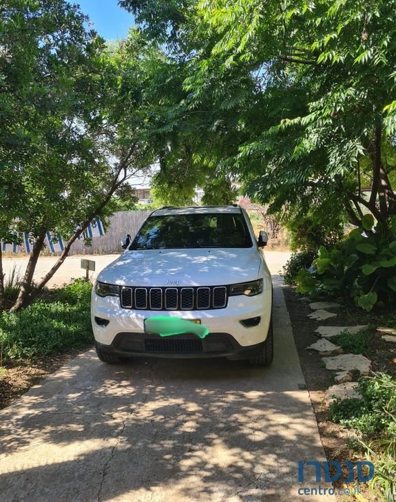 2017' Jeep Grand Cherokee ג'יפ  גרנד צ'ירוקי photo #1