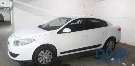 2012' Renault Fluence photo #2