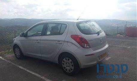 2014' Hyundai i20 i20 יונדאי photo #2