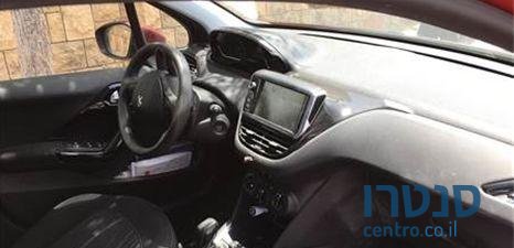 2014' Peugeot 208 208 פיג'ו photo #3