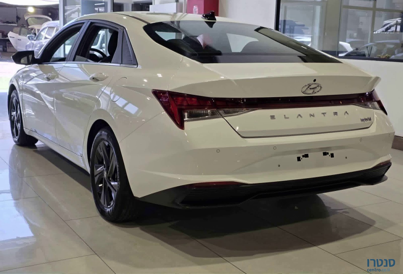 2023' Hyundai Elantra photo #5
