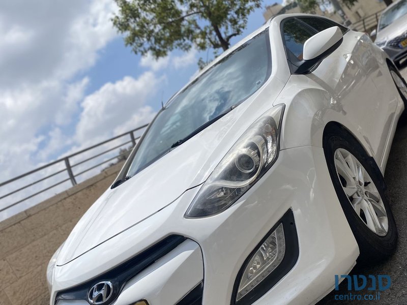 2015' Hyundai i30 יונדאי photo #5