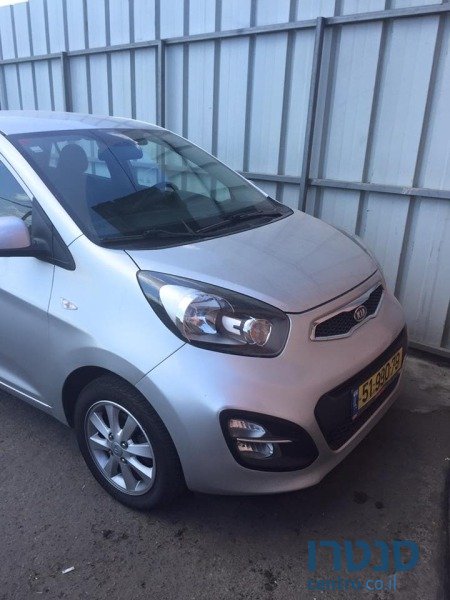2012' Kia Picanto photo #2