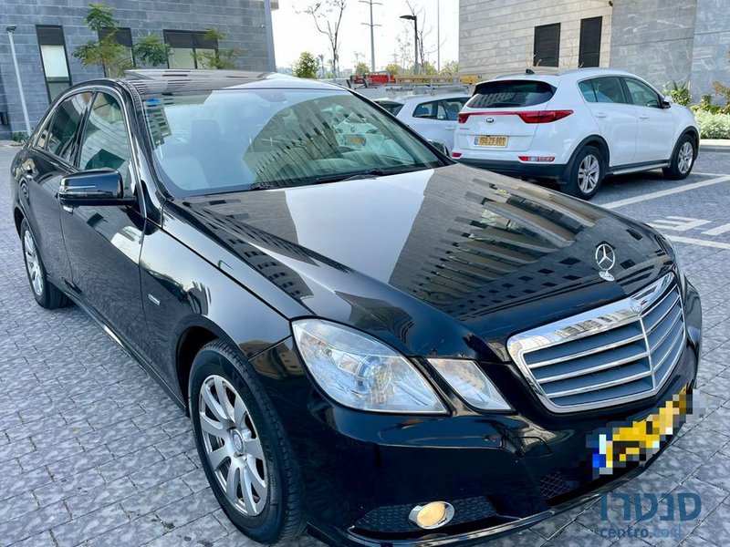 2009' Mercedes-Benz E-Class מרצדס photo #3