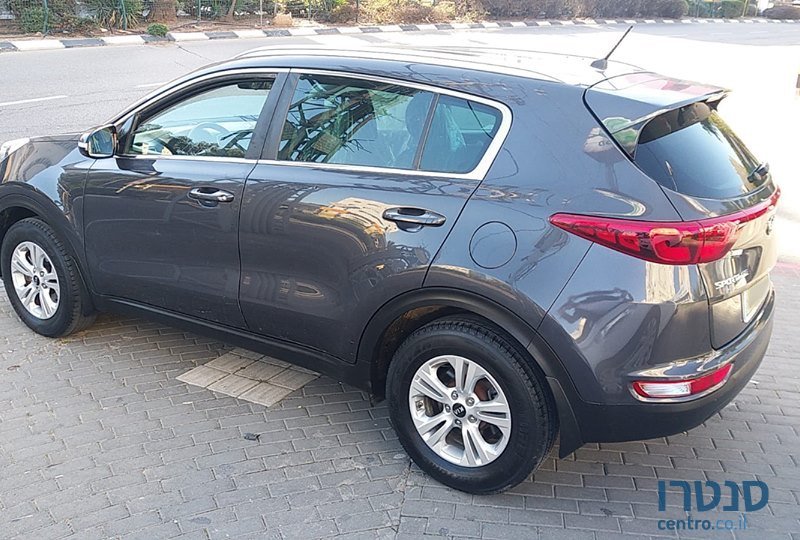 2016' Kia Sportage photo #2