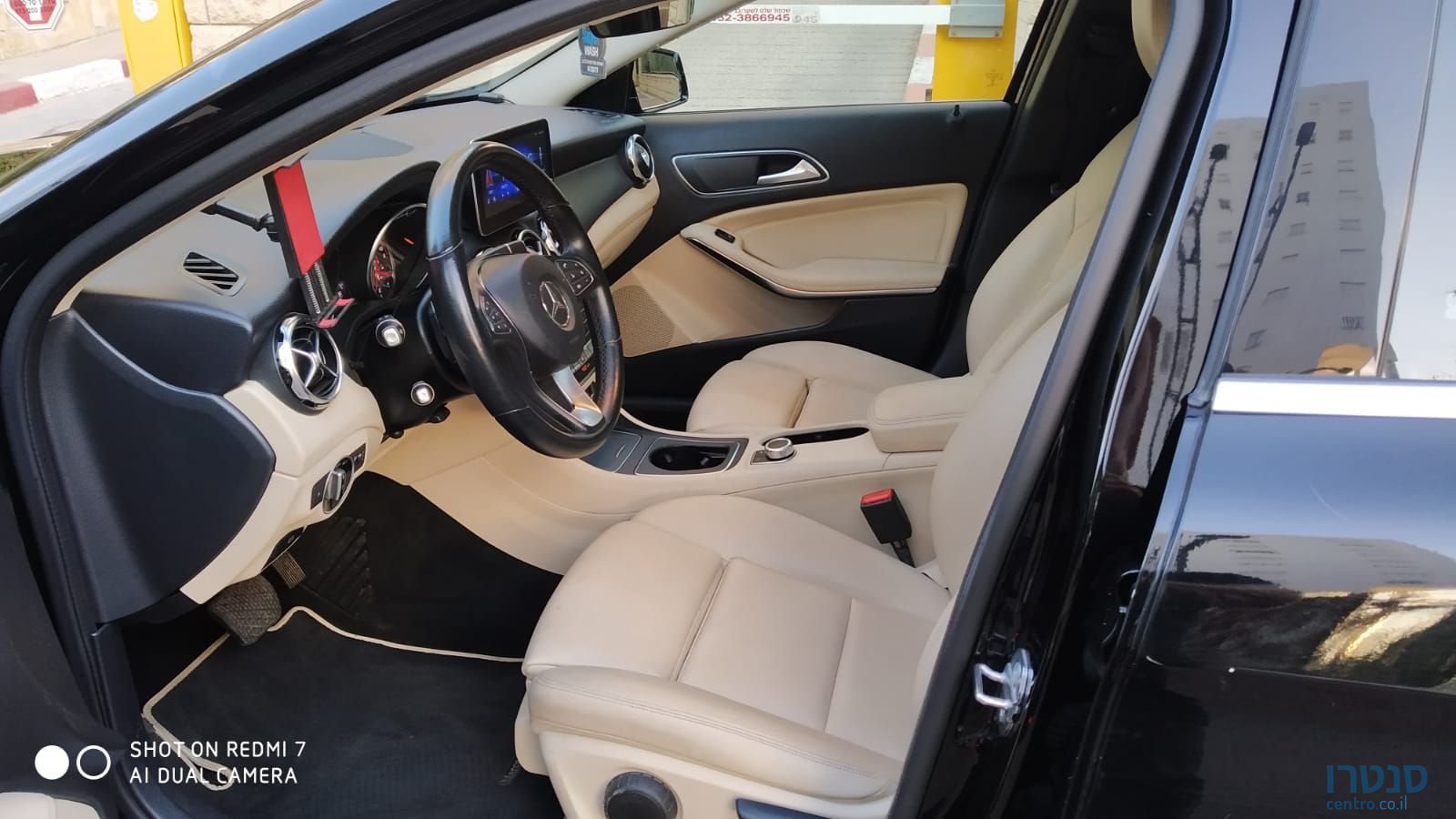 2020' Mercedes-Benz Gla מרצדס photo #4