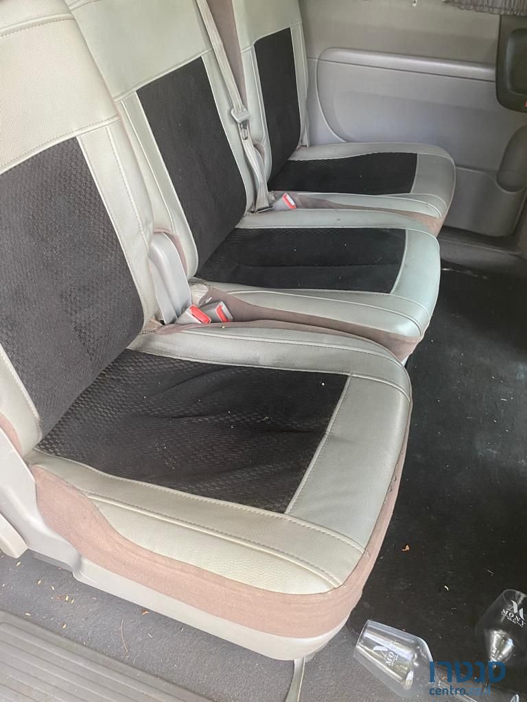 2010' Kia Carnival קיה קרניבל photo #5