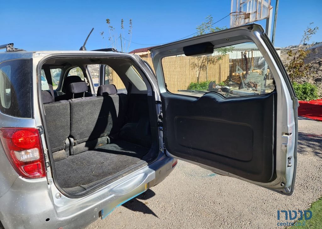 2008' Daihatsu Terios דייהטסו טריוס photo #3