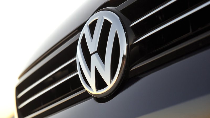 Volkswagen's U.S. Boss Blames 'Individuals' for Cheating
