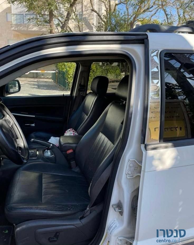 2010' Jeep Grand Cherokee ג'יפ גרנד צ'ירוקי photo #6