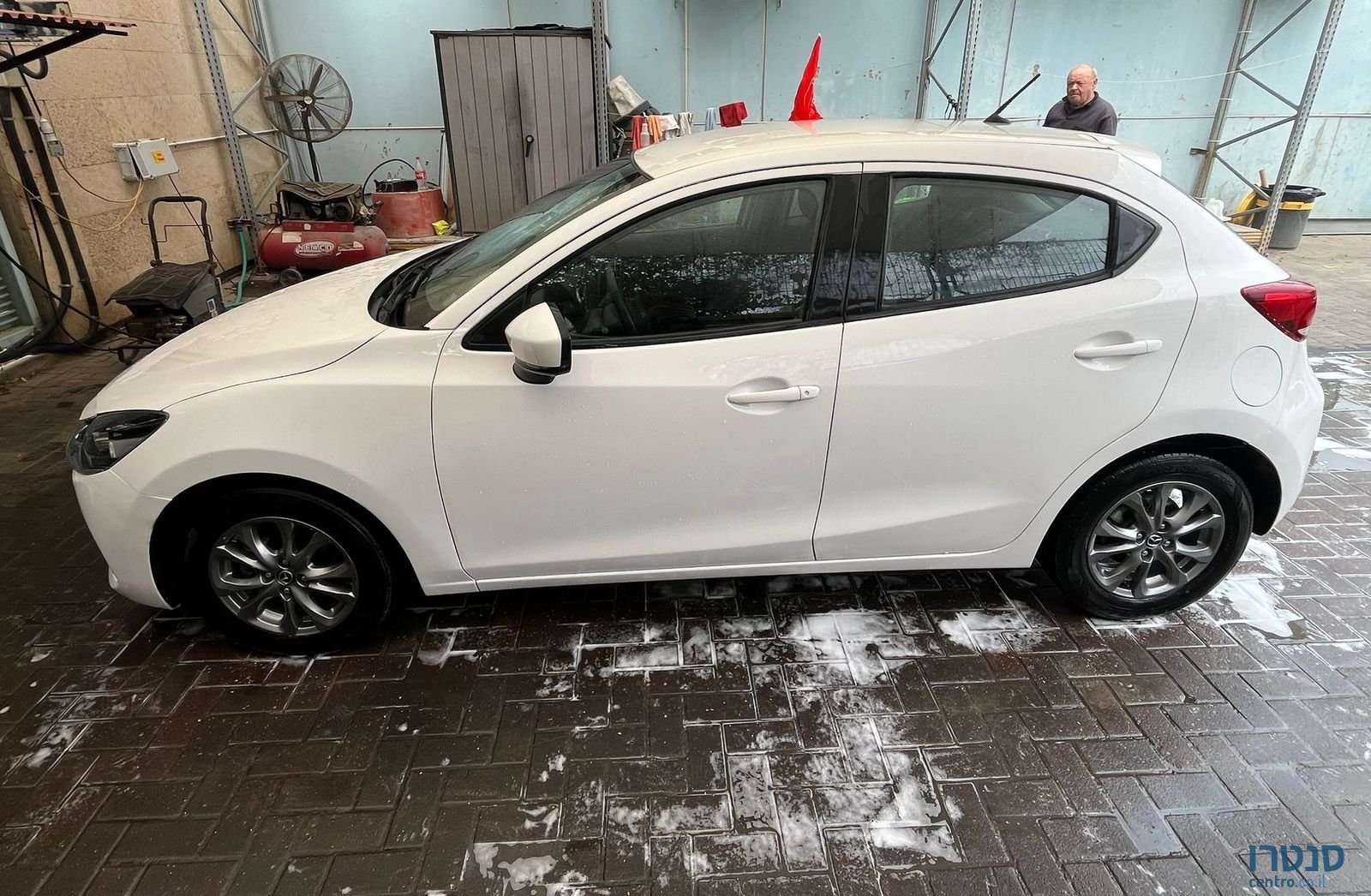 2023' Mazda 2 מאזדה photo #2
