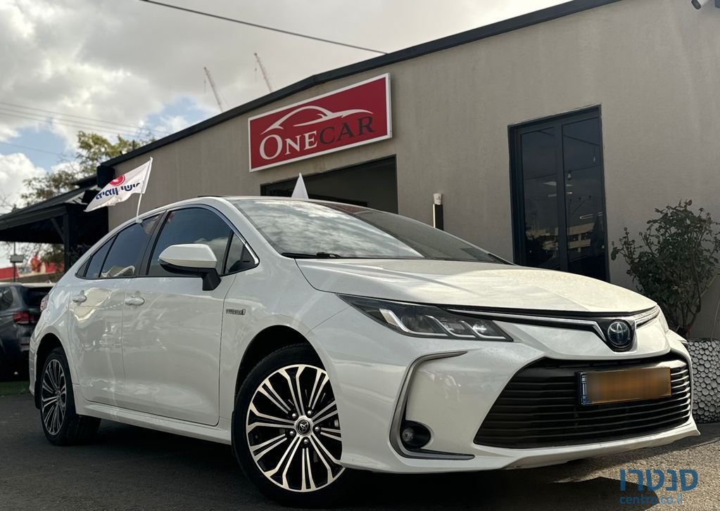 2019' Toyota Corolla טויוטה קורולה photo #1
