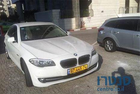 2012' BMW 530 photo #1