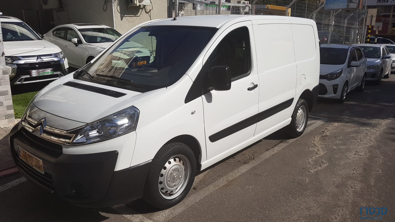 2016' Citroen Jumpy photo #1