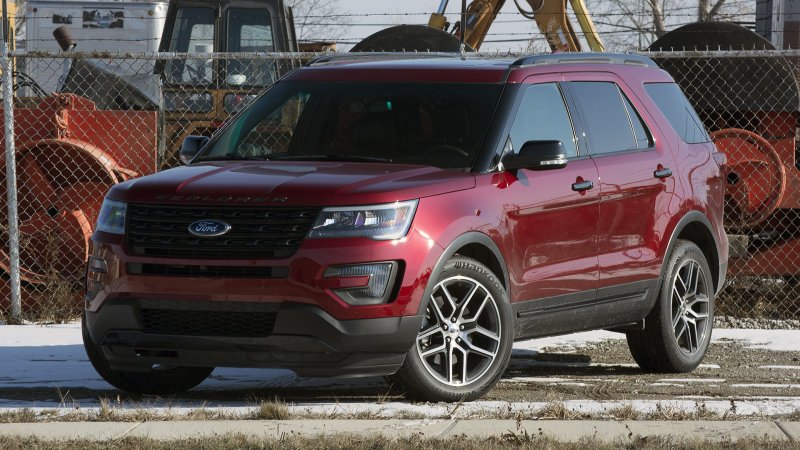 Ford recalls 1.2 million Explorers for rear suspension issue