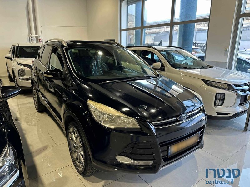 2017' Ford Kuga photo #2
