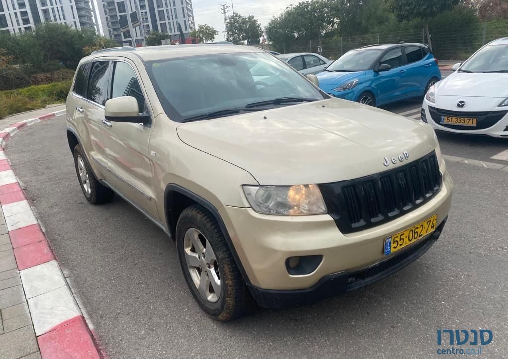 2011' Jeep Grand Cherokee ג'יפ גרנד צ'ירוקי photo #1