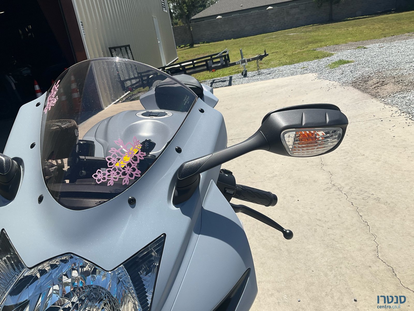 2022' Suzuki GSX-R600 photo #2