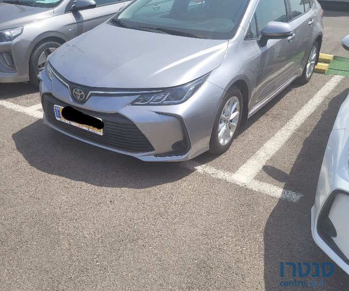 2019' Toyota Corolla טויוטה קורולה photo #2