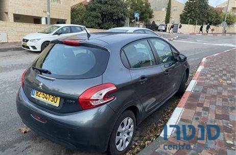 2015' Peugeot 208 פיג'ו photo #1