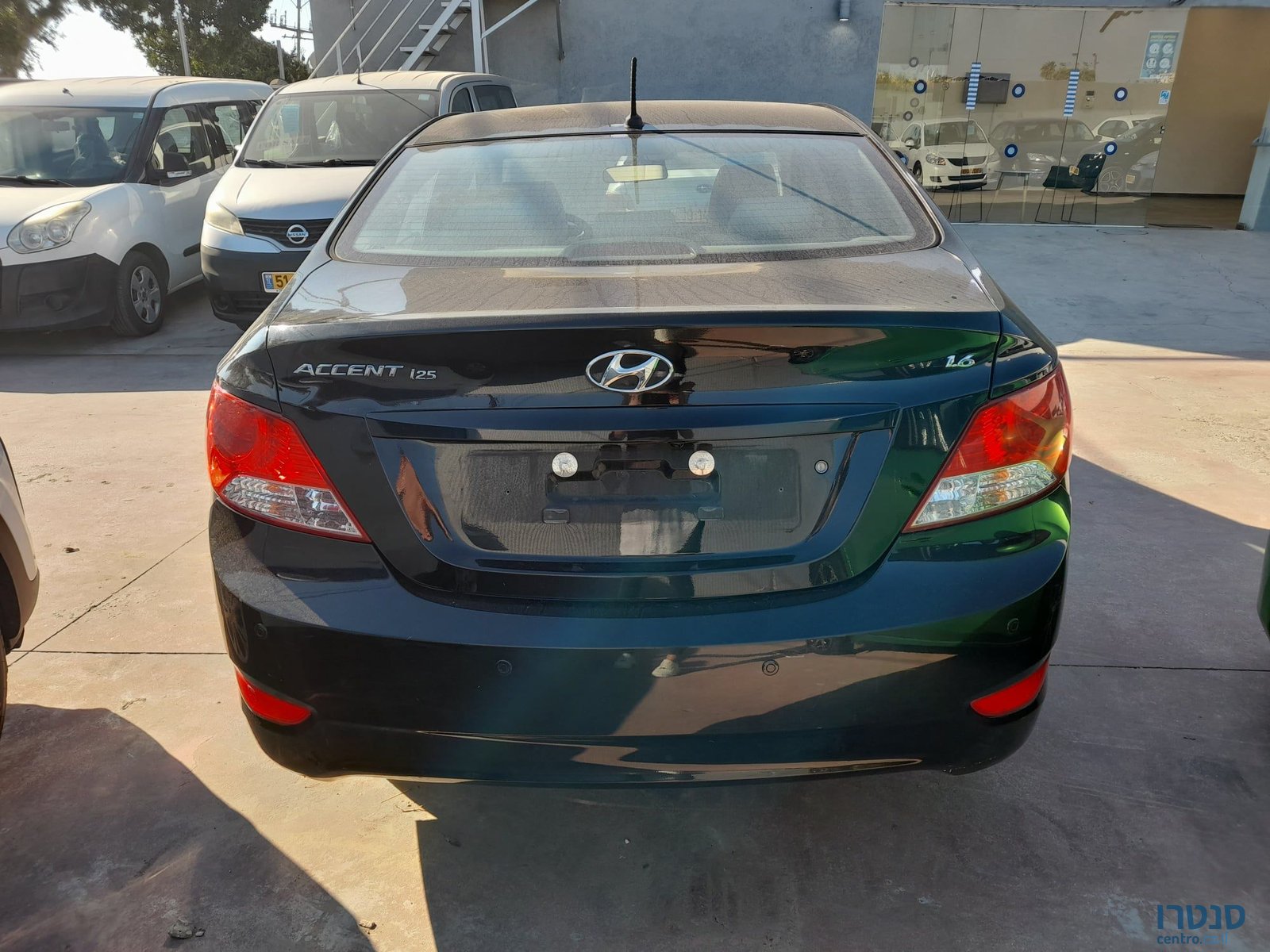 2018' Hyundai i25 יונדאי photo #4